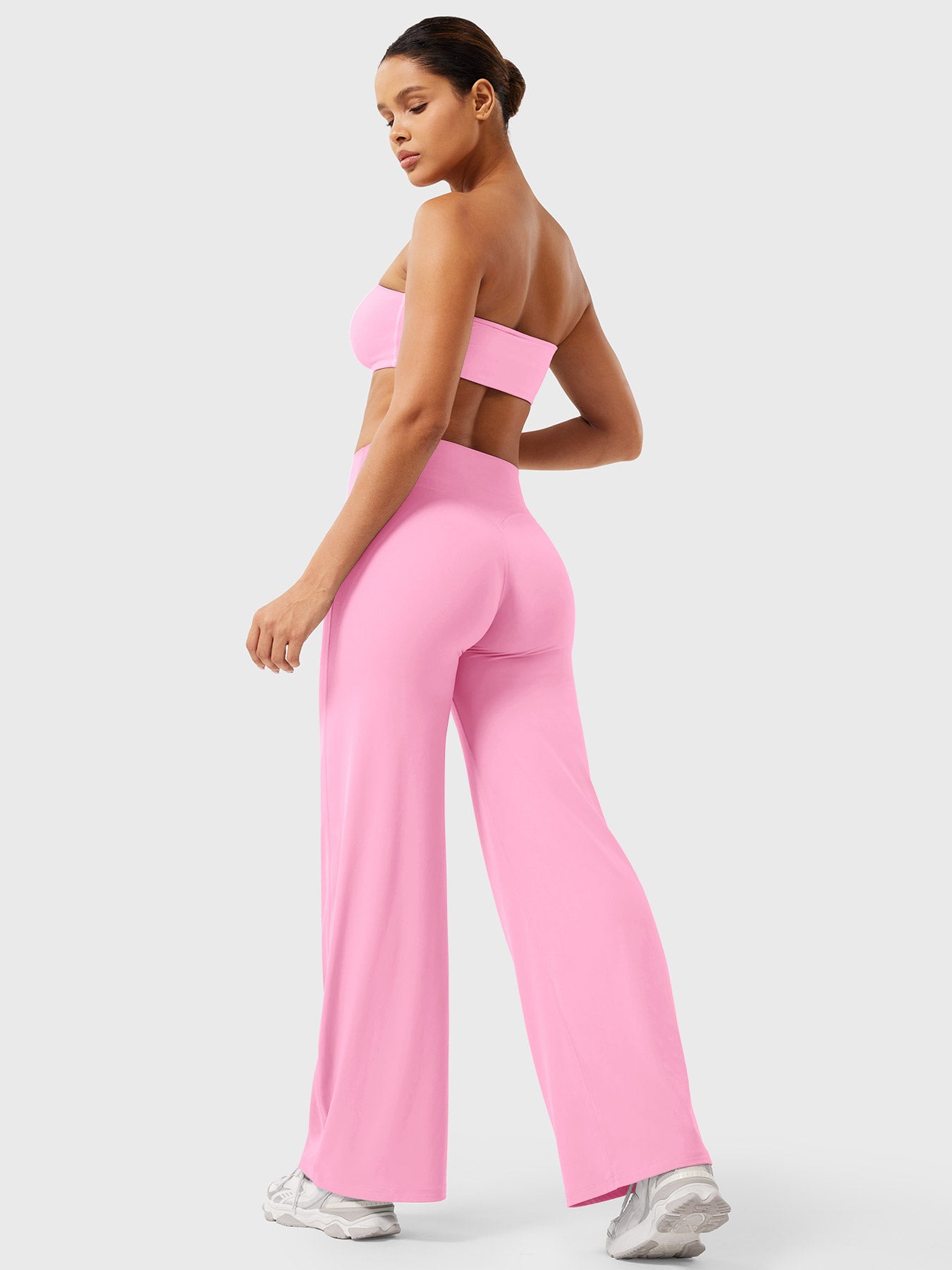 #Color_Bubblegum Pink